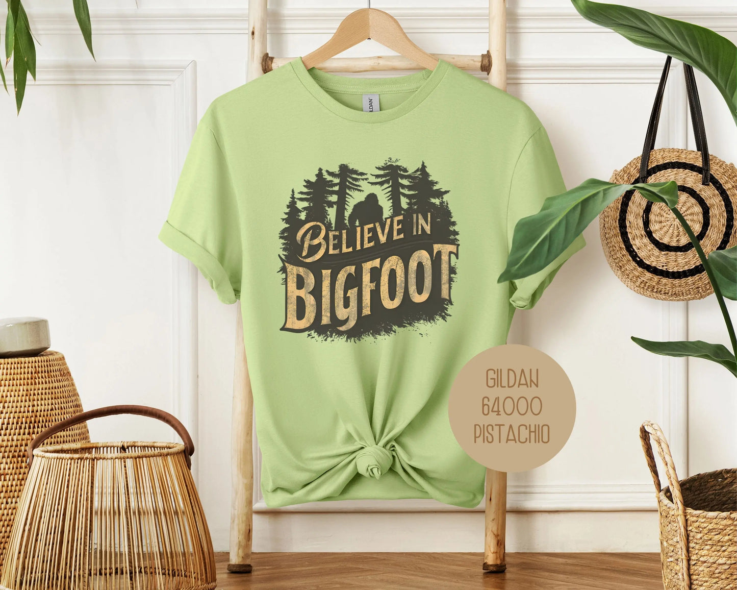 I Believe in Bigfoot Shirt-8