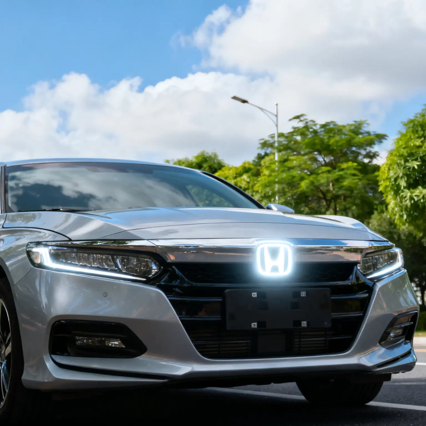 Honda Logo Front Grille LED Crystal Dynamic Illuminated Emblem-9